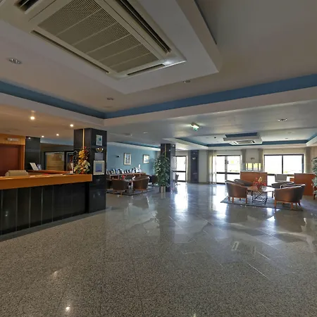 帕拉蒂姆阿拉基玛公寓式酒店 阿尔布费拉