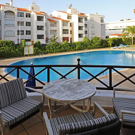 帕拉蒂姆阿拉基玛公寓式酒店 阿尔布费拉