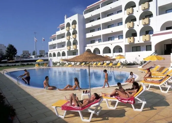 Paladim & Alagoamar Албуфейра