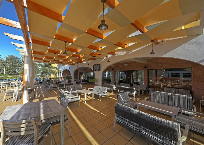 帕拉蒂姆阿拉基玛公寓式酒店 4*