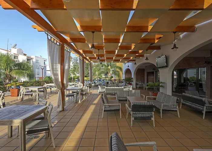 帕拉蒂姆阿拉基玛公寓式酒店 4*