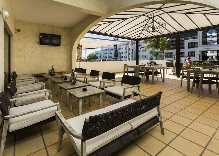 帕拉蒂姆阿拉基玛公寓式酒店 阿尔布费拉