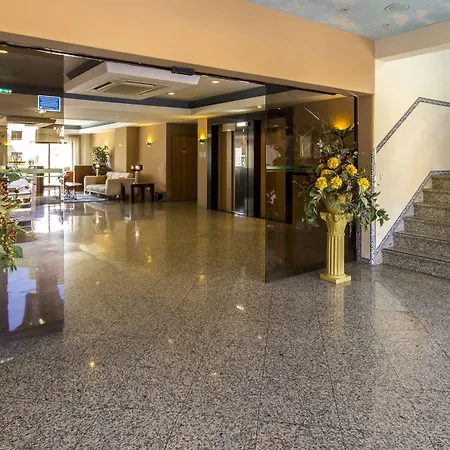 Paladim & Alagoamar Αλμπουφέιρα